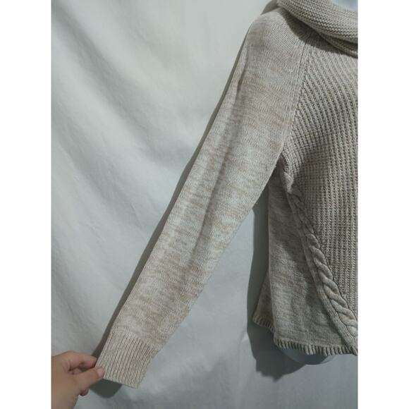 Croft & Barrow Size M Long Sleeve Tan And Cream Cowl Neck Pull Over Sweater - Picture 3 of 8